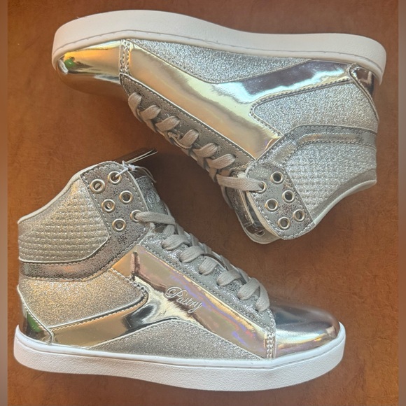 Pastry Pop Tart Hi-Top Dance Sneakers Silver Glitter Women’s 6 NIB - Picture 8 of 11